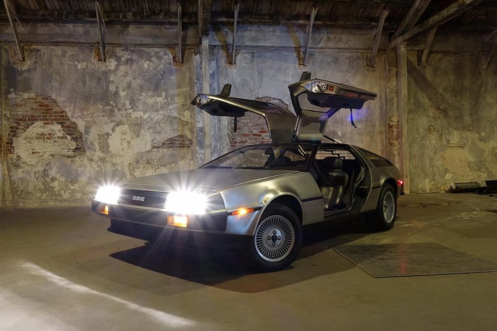 DeLorean DMC 12 coches antiguos Certifix