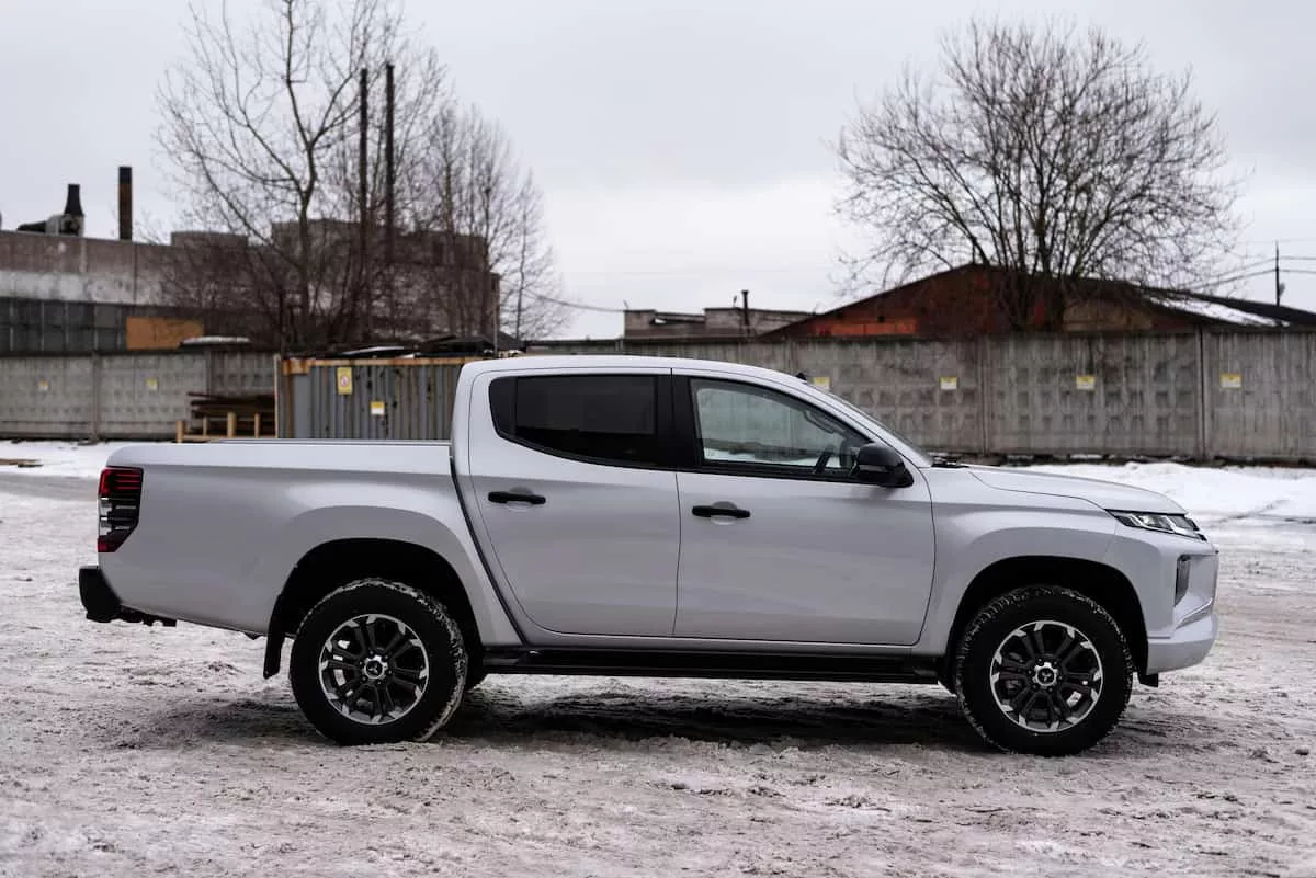 Mitsubishi L200 coche pick up Certifix